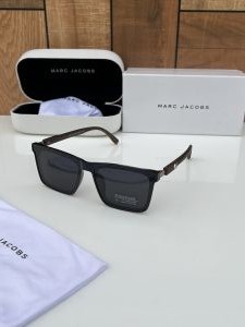 Marc_jacobs_10075_black