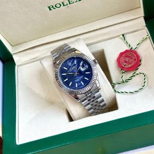 Role_x Oyster Perpetual Date Just