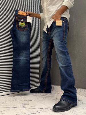 TRUE RELIGION LIGHT BLUE SHADE 100% IMPORTED FABRIC CURRENT STORE ARTICLE VERY PREMIUM BOOTCUT JEANS 297