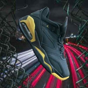 Nik_ee air jordan point lane black gold 222