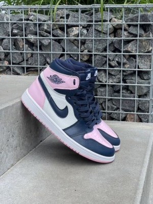 Nike-Air-Jordan-1-pink-shoes
