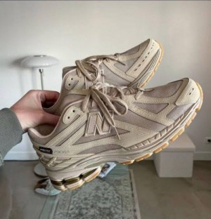 NewBalance-1906-Moonrock