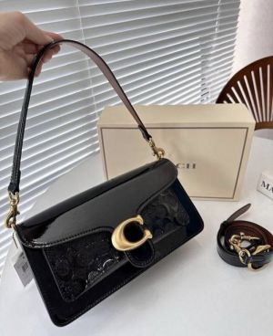COAC.H MAROON SLING BAG PREMIUM WITH OG GIFT BOX & PACKING