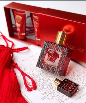 VERSAC E EROS FLAME RED 
