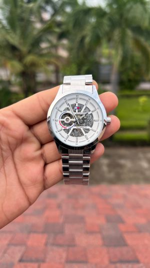 Tomm y Hilfiger Automatic