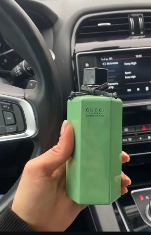 GUCC I FLORA EMERALD GARDENIA LIMITED EDITON
