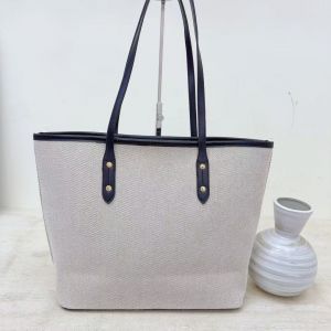 Coach_voyager_jet_set_print_tote_bag_with_dust_bag_5507