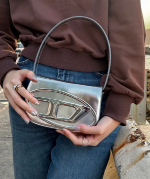 Diesel_1DR_Shoulder_Bag_Silver_With_Box_Dustbag_Slingbelt