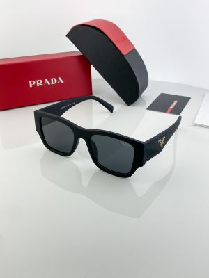 Prada_black_10