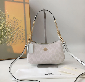Coach_Teri_Singature_Canvas_Shoulder_Bag_With_Box_Dustbag_SlingBelt