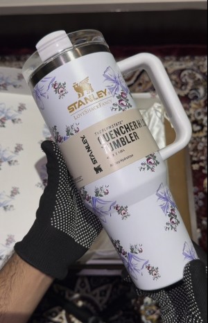 Stanley x LoveShackFancy Flowstate Quencher 40 oz Love Shack Fancy White