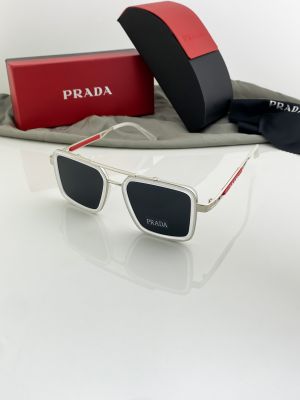 Prada_