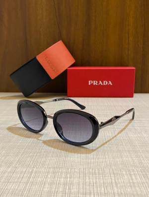 PRAD_A 80109 OVAL BLACK SHADED NEW MODEL 322
