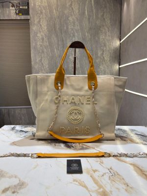 Chanel_deauville_pearl_canvas_tote_bag_5627