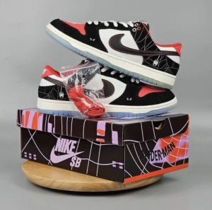 Nik E sb dunk low spiderman miles morales (748)