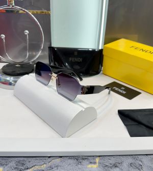 Fend i Black With Gold Designer Shade 9065