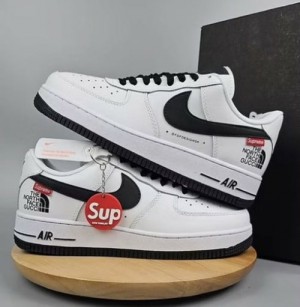 Nikee Airforce 1 X Supreme X The North Face