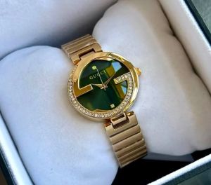 Gucci_Women_Diamond_Gold-Green