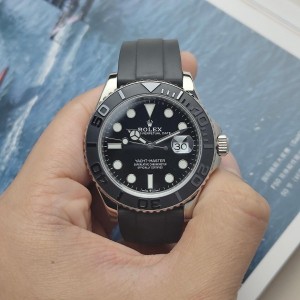 ROLEX YACHT MASTER