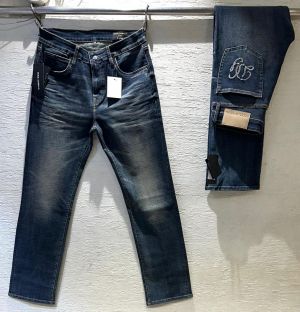 DOLCE & GABBAN_A DARK WASH PREMIUM DENIM