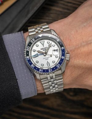 Seiko 5 Sprots Automatic 
