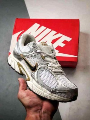 Nik_ee V5 RNR Parachute Beige Metallic Pewter shoes