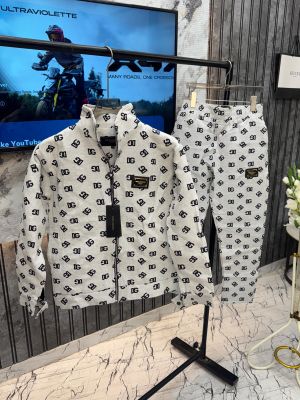 Dolce.&.Gabbana Imported Heavy Jaquard Fabric Very Premium Full Tracksuit With Premium Brand Packaging MR157