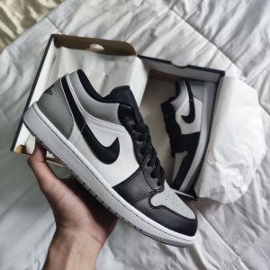 Nik_e Air Jordan Retro 1 Low Shadow Toe 
