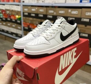 Nik_e Dunk Low White Black