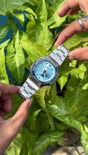 G Shock Gm2100 D blue dail with original box