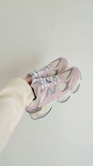 NE.W BALANCE 9060 CRYSTAL PINK WOMEN  NE.W BALANCE 9060 CRYSTAL PINK WOMEN