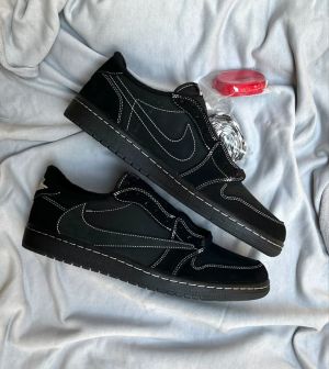 Air Jordan 1 Low X Travis Scott Phantom