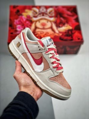 _nike_sb_dunk_low_85_double_swoosh_pink_rabbit