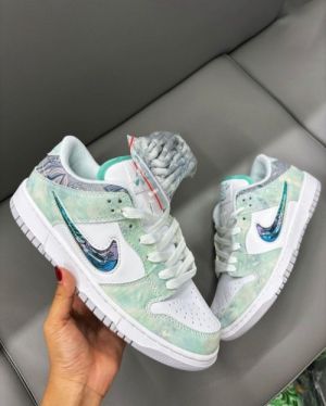 SB Dunk Low Year Of The Dragon Steam Puppet