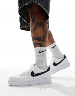 N ike Air Force 1 07 sneakers in white and black Premium