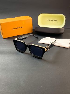 Louis_vuitton_gold black 65N