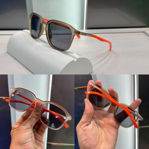 Oakle y Orange-Black Luxury Shade 4932