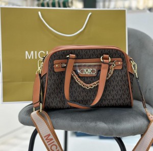 Michael_kors_Williamsburg Medium Logo Tote Bag 2014