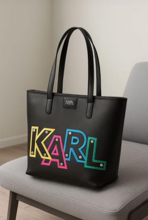 KARL_LAGERFELD_LEATHER_STRUCTURED_HANDHELD_BAG_5573