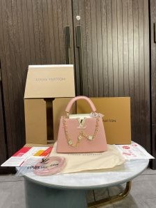 Louis_vuitton Capucines BB with duty free bill and double box premium Quality 602
