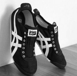 Onitsuka Tiger Slip On Black White Fixed Onitsuka Tiger Slip On Black White Fixed