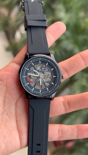 Tommy Hilfiger Automatic