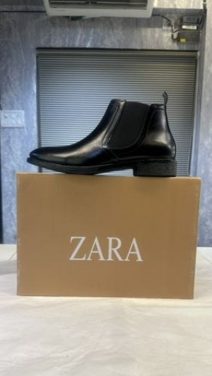 Zara-chelsea-leather-black Zara-chelsea-leather-black