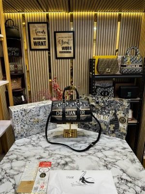 Dior_Oblique_Canvas_Boston_Bag_With_Box_And_DustBag_Including_CarryBag_(Black) Dior_Oblique_Canvas_Boston_Bag_With_Box_And_DustBag_Including_CarryBag_(Black)