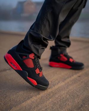 AIR JORDAN RETRO 4 THUNDER SEMI UA QUALITY  AIR JORDAN RETRO 4 THUNDER SEMI UA QUALITY