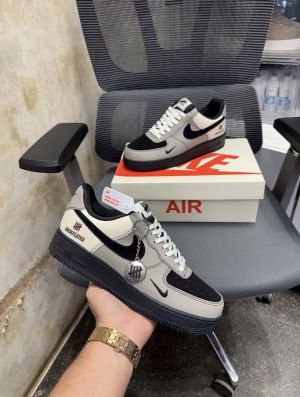 Nik.e Airforce 1 Low X Undefeated  Nik.e Airforce 1 Low X Undefeated