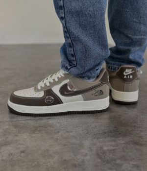 Nik e Airforce 1 X North Face Brown Nik e Airforce 1 X North Face Brown