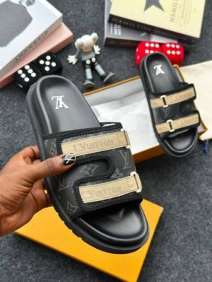 louis-vuitton-black-premium-quality-stylish-men-flipflops louis-vuitton-black-premium-quality-stylish-men-flipflops