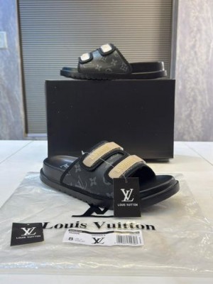 louis-vuitton-black-premium-quality-stylish-men-flipflops louis-vuitton-black-premium-quality-stylish-men-flipflops