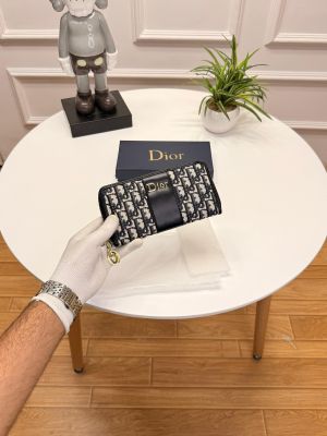 Christian_dior_premium_womens_zipper_longwallet_with_ogbox_ea159 Christian_dior_premium_womens_zipper_longwallet_with_ogbox_ea159